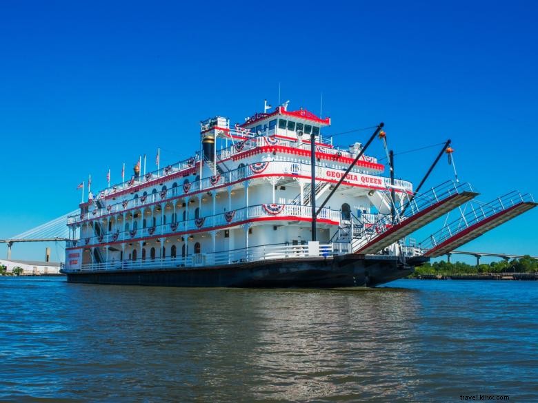 Croisières en bateau sur la savane 