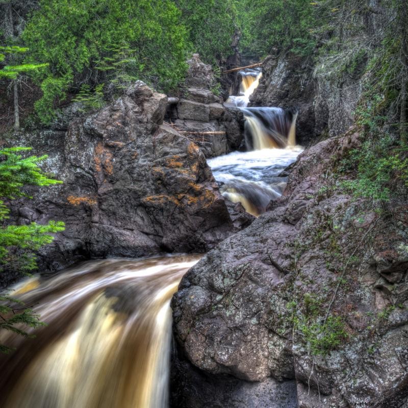 Dónde ir a perseguir cascadas en Minnesota 