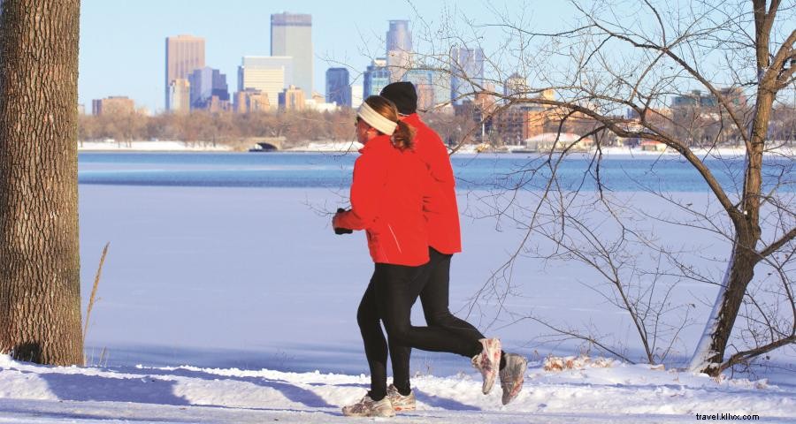 tanah 10, 000 Langkah:Berjalan atau Berlari di Jalur Minnesota Populer Ini 