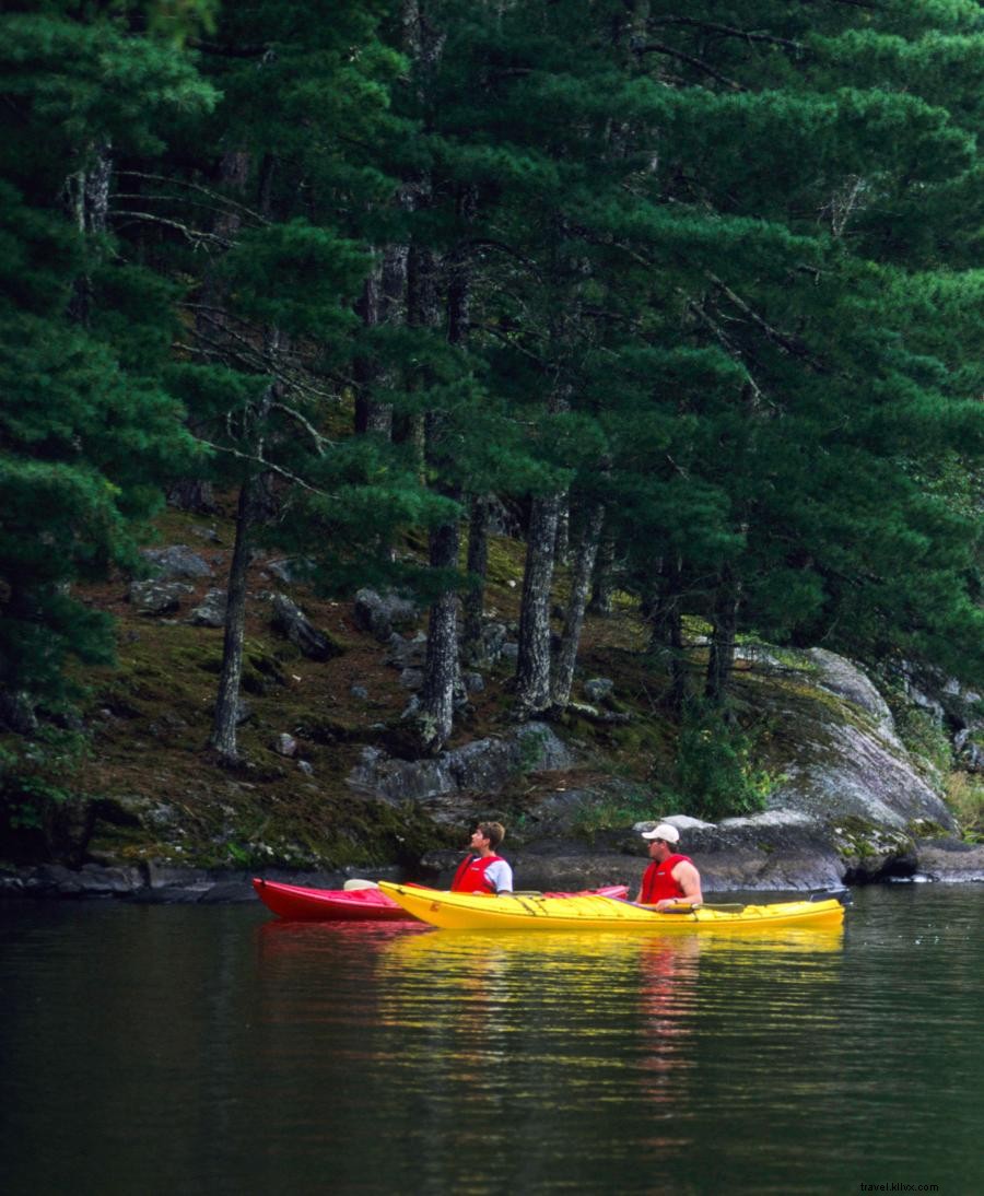 Jelajahi Taman Nasional Danau Voyageurs 