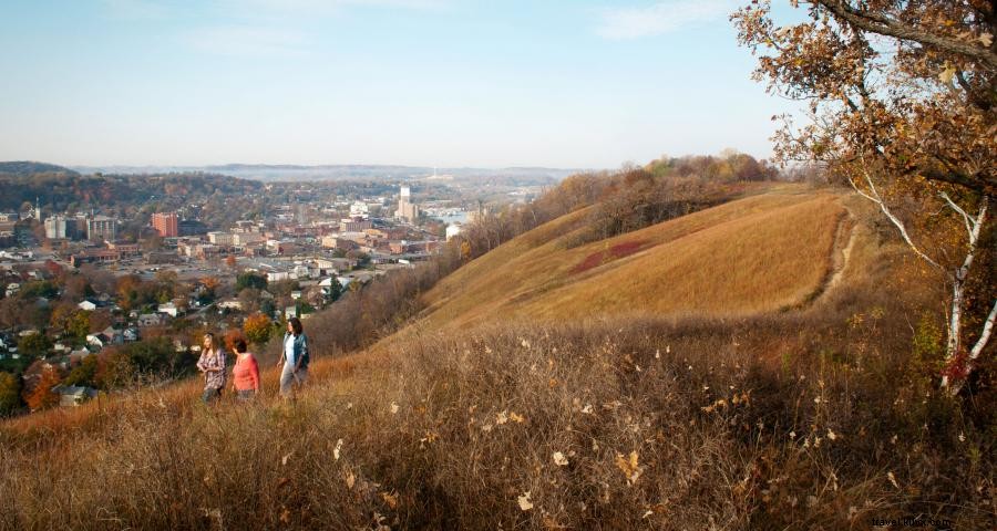 Randonnée vers des points de vue à couper le souffle dans le Bluff Country du Minnesota 