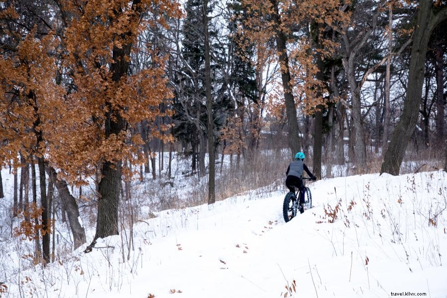 Bersepeda Gemuk Musim Dingin di Minnesota 
