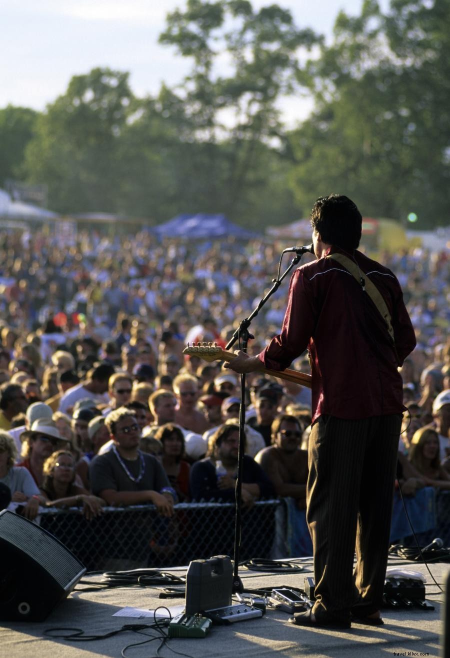 Seni Pertunjukan Menjadi Pusat Panggung di Northwest Minnesota 