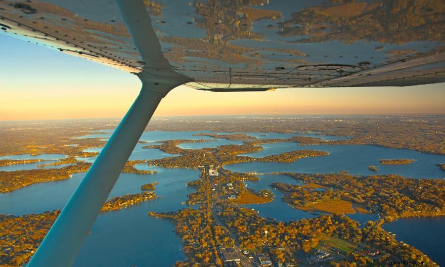 El paseo perfecto en bicicleta de otoño alrededor del lago Minnetonka 