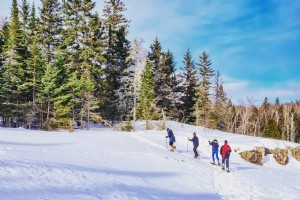 Inizia a fare racchette da neve nel Minnesota nord-orientale 