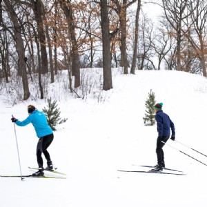Mengapa Minnesota adalah Mekah untuk Ski Lintas Alam 