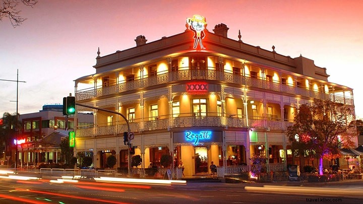 Tome uma cerveja em um pub histórico em Brisbane 