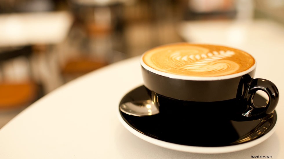 ブリスベンの最高のコーヒー：カフェインをどこでヒットさせるか 