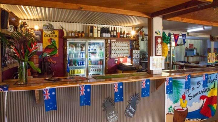 11 tempat makan yang layak untuk dikendarai (atau naik perahu) di sekitar Brisbane 