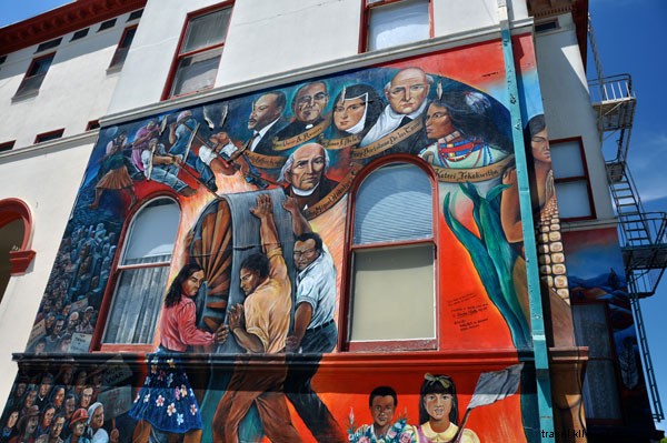 Passeios pelo mural em São Francisco - através dos olhos de um artista 