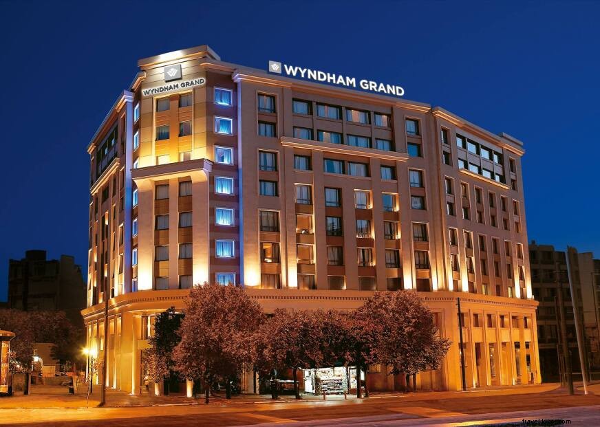 「ウィンダムグランドアテネ」はアテネで最も新しいホテルです 
