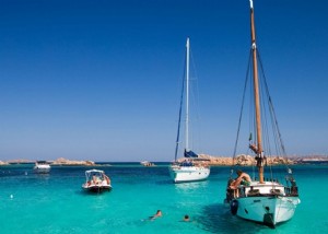 Découvrir la belle Grèce par la mer 