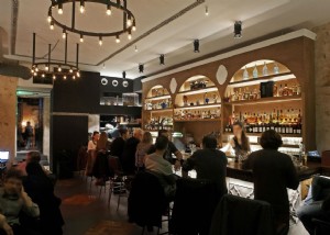 Bar koktail krim USA di Athena untuk satu malam 