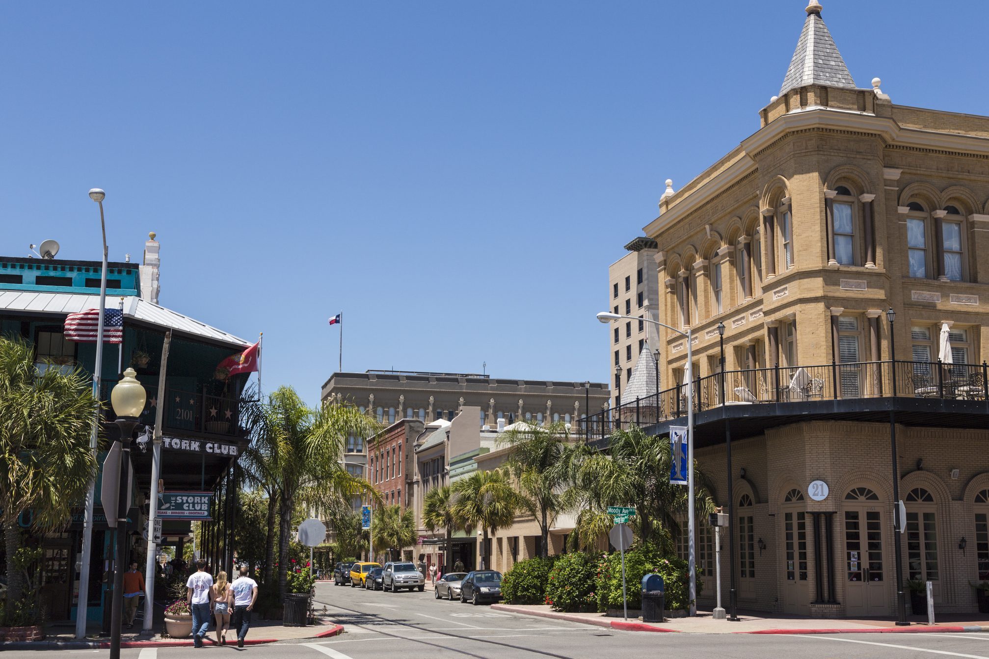 25 Liburan Natal Terbaik untuk Menghindari Dingin