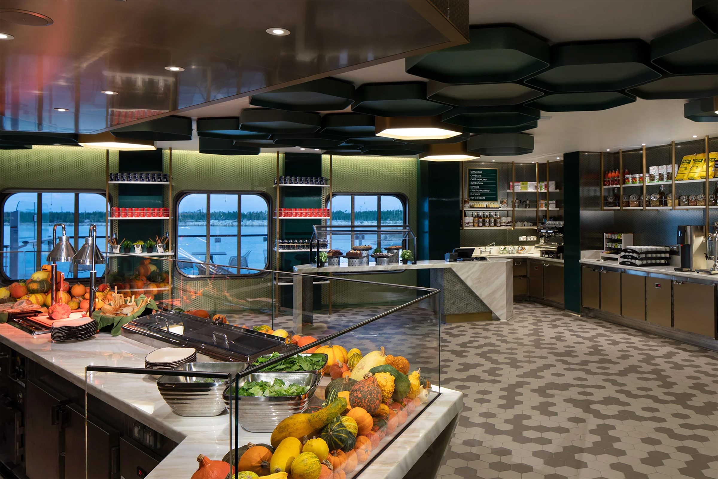 8 Kapal Pesiar Single Terbaik untuk Pelancong Solo