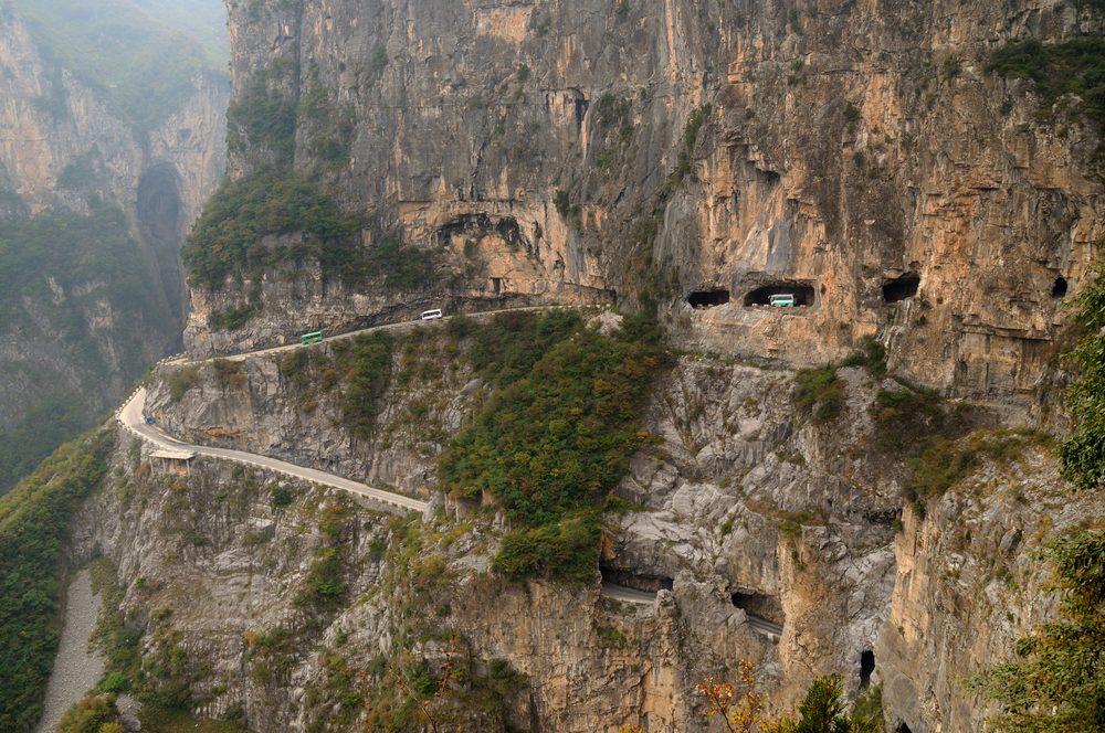 世界で最も危険な道路の18 