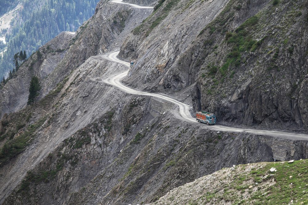 世界で最も危険な道路の18 