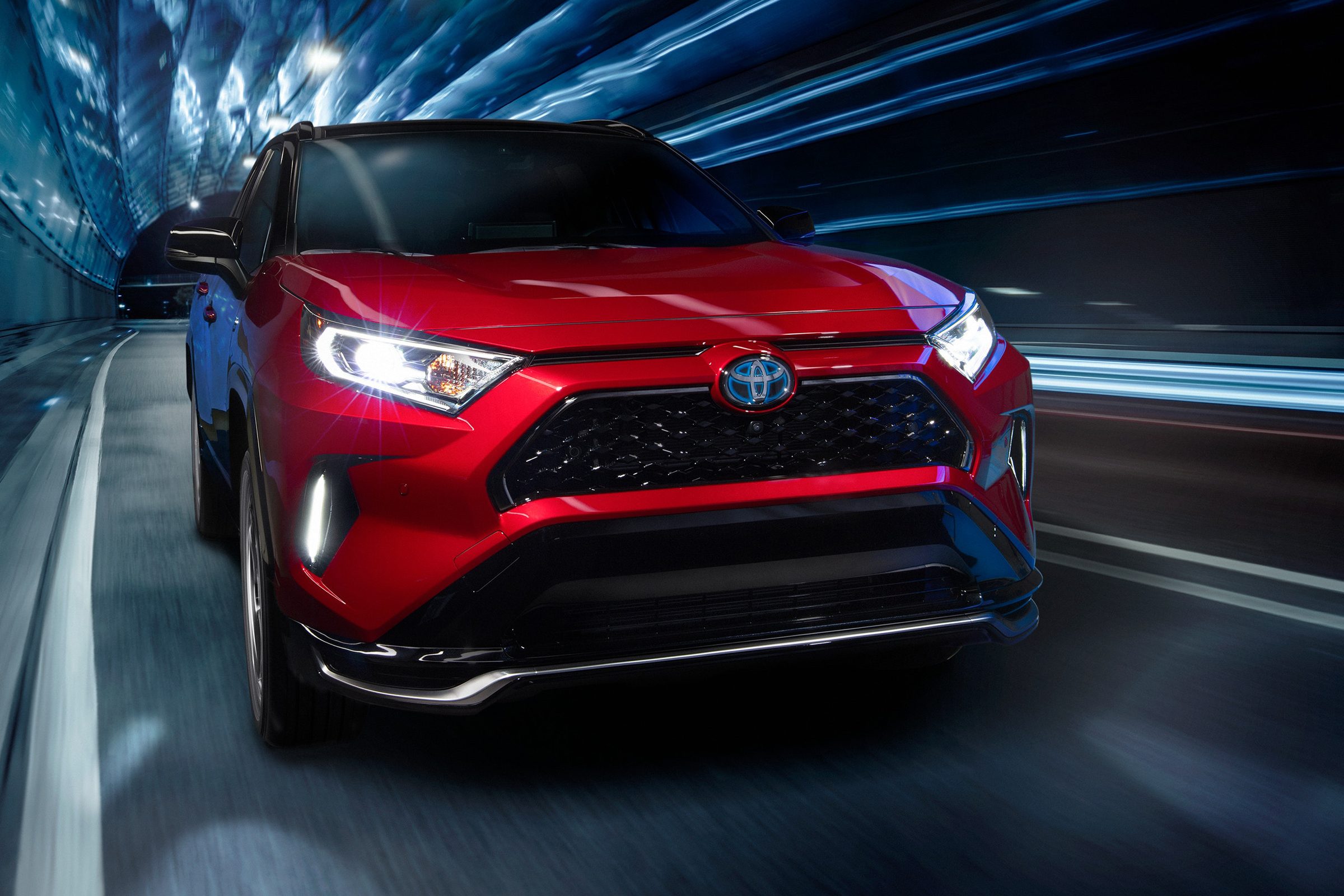 16 Mobil Road Trip Terbaik