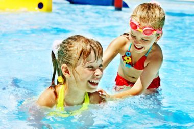 13 coisas que você precisa saber antes de levar seu filho para um parque aquático 