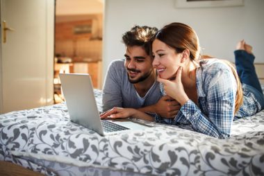 Non prenotare quella casa per le vacanze prima di aver letto questo! 