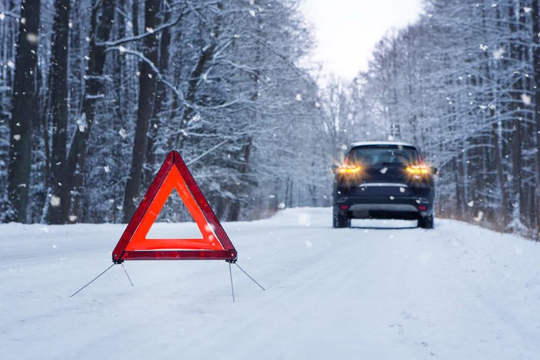 10 consejos esenciales para viajes por carretera en clima invernal que toda familia debe saber 