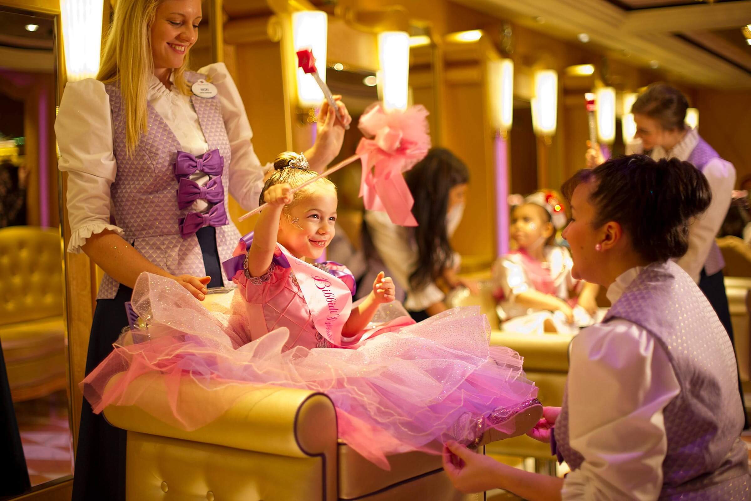 4 cose che valgono i soldi extra sulle navi Disney Cruise Line (e 6 cose da saltare!) 