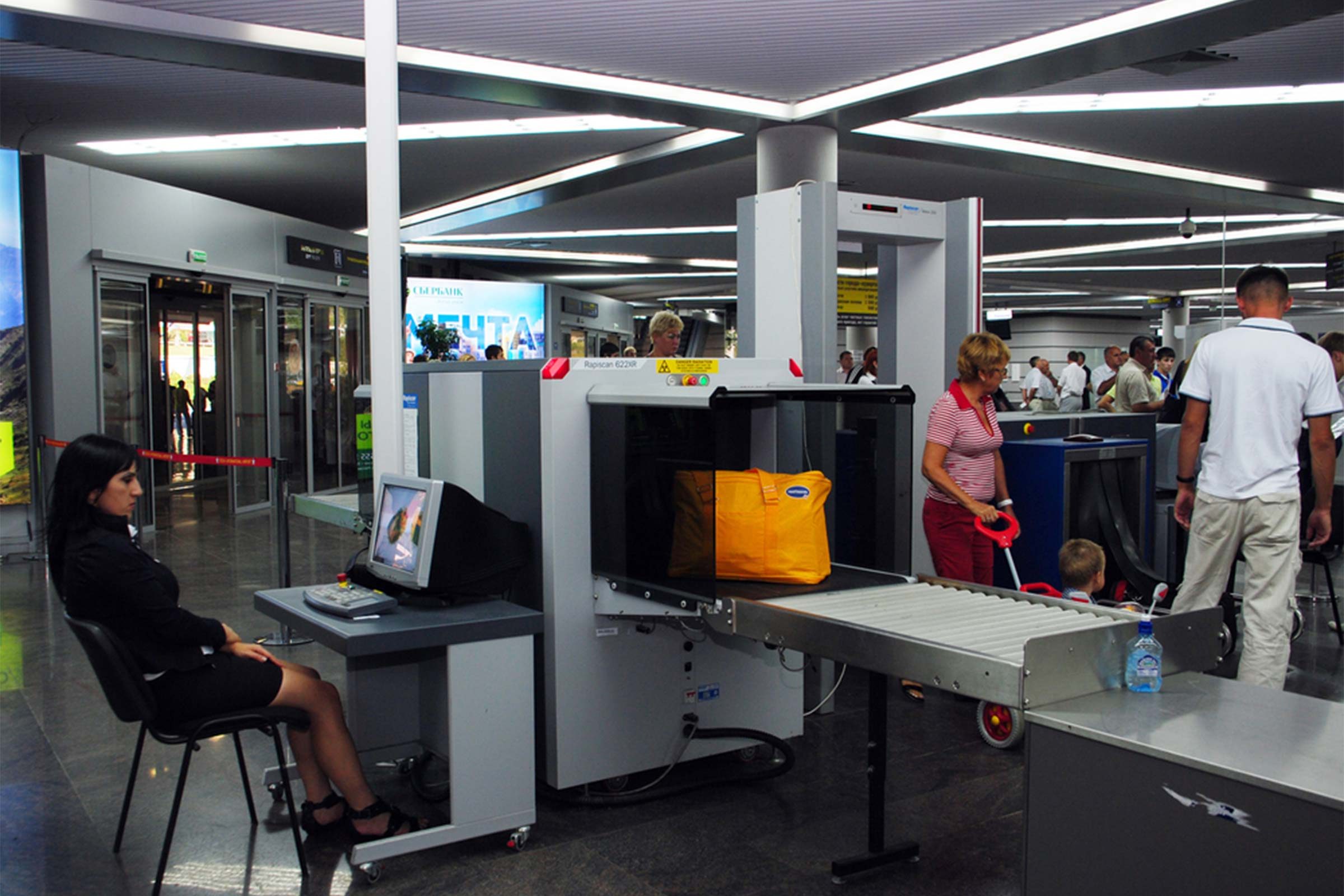 12 choses folles que les barmans de l aéroport aimeraient que vous sachiez 