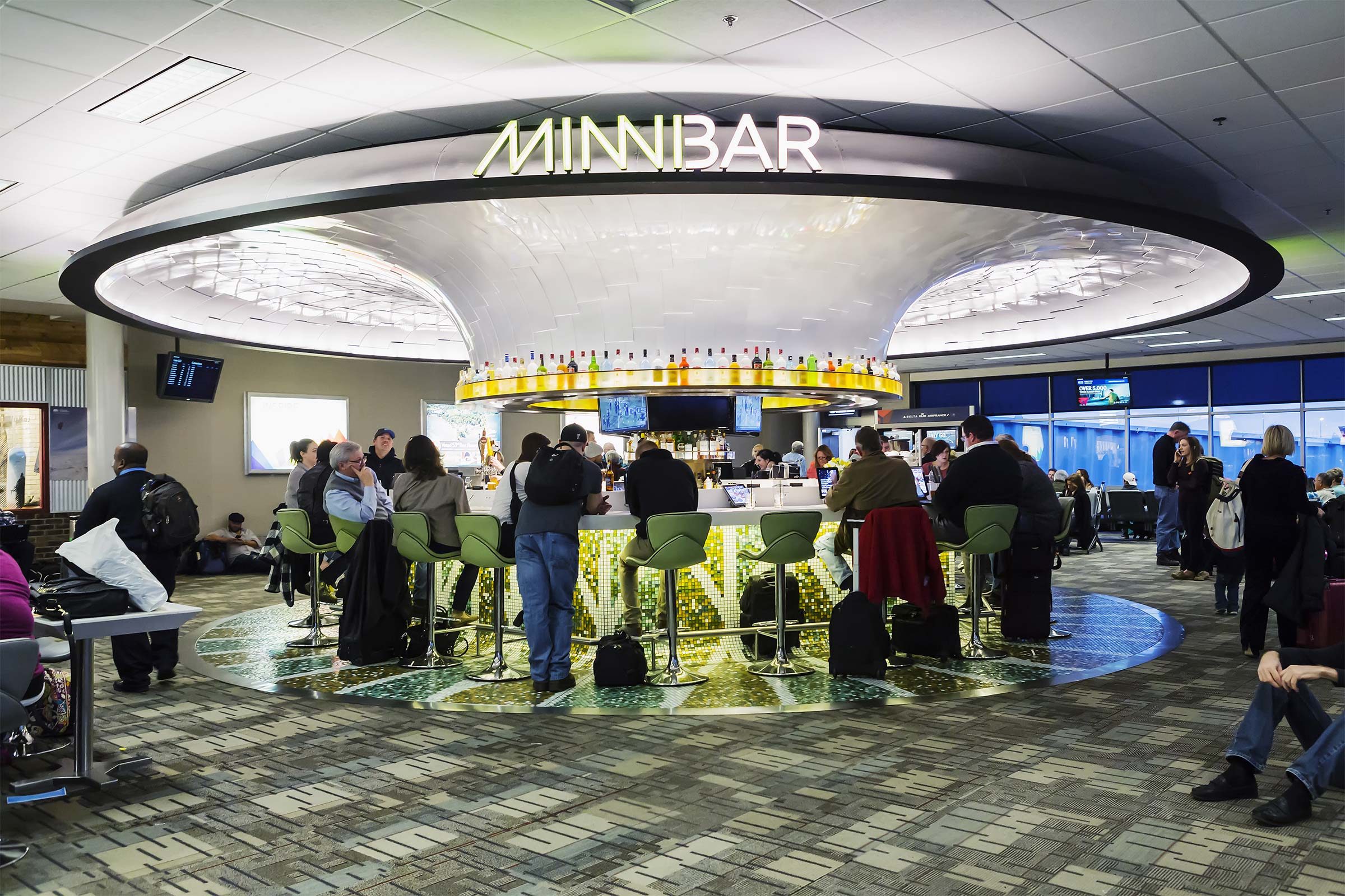 12 coisas loucas que os bartenders do aeroporto gostariam que você soubesse 