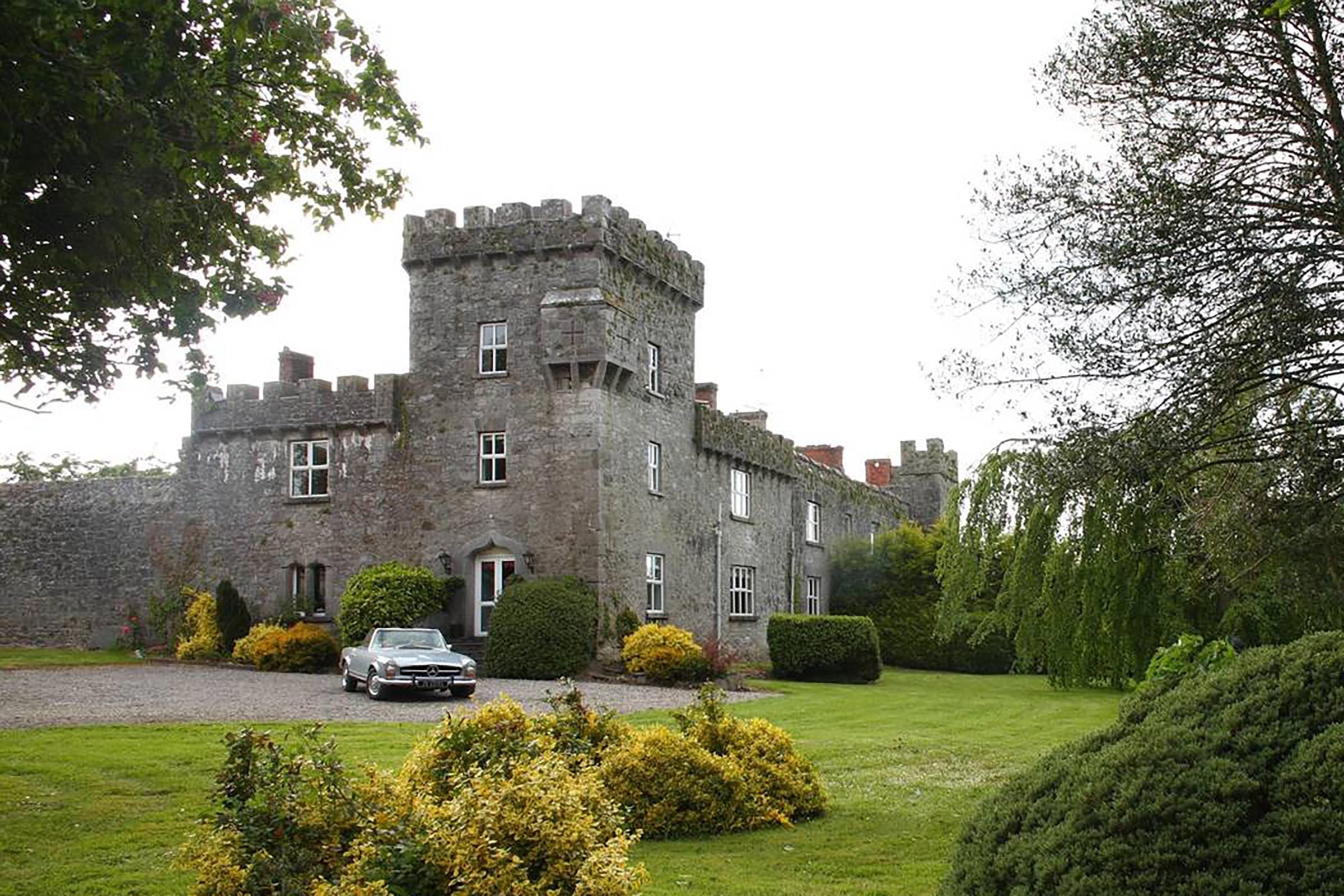 15 châteaux irlandais de conte de fées dans lesquels vous pouvez réellement séjourner 