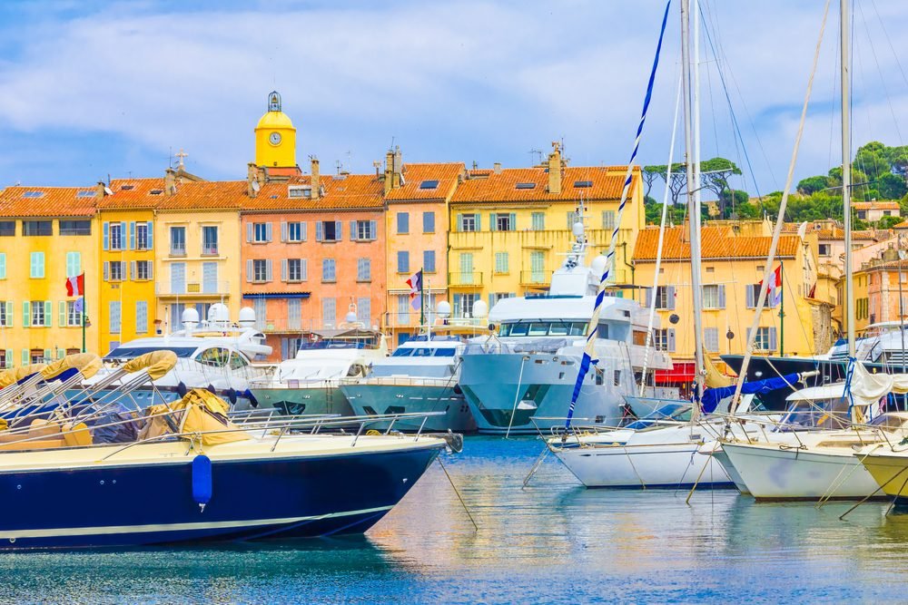 12 encantadores pueblos franceses que deberían estar en tu radar para el verano de 2018 