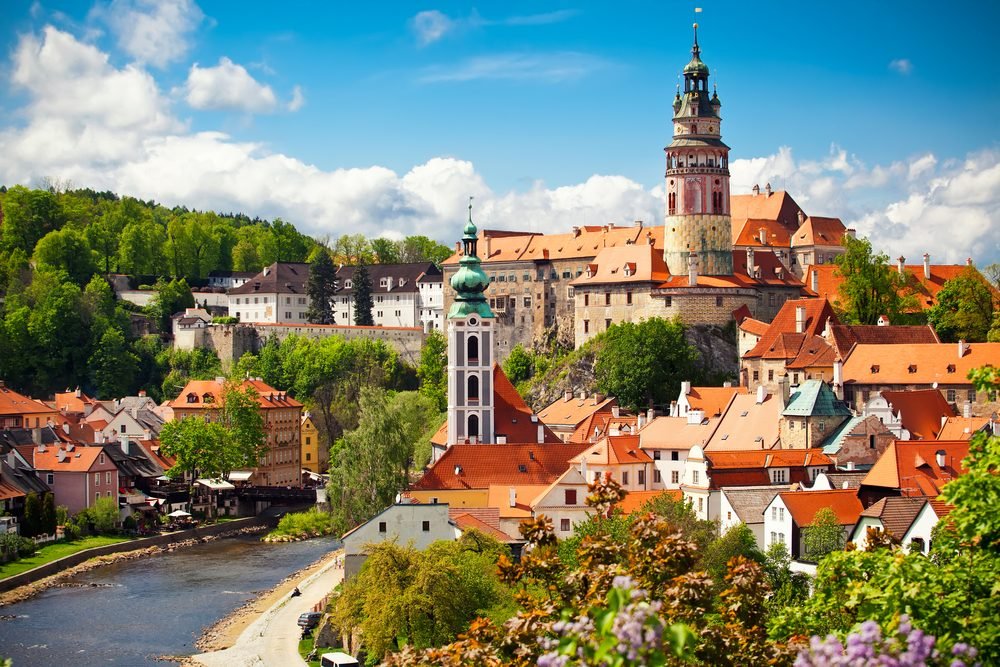 13 cidades europeias subestimadas que você deve visitar em sua vida 