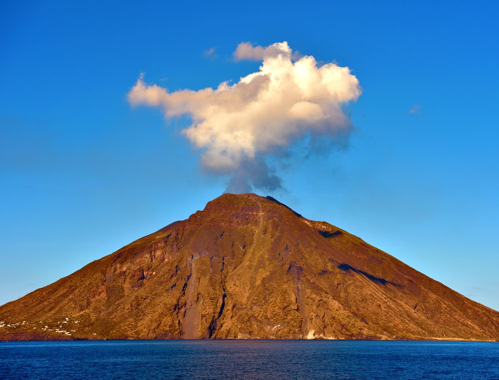 13 volcans actifs que vous pouvez réellement visiter 
