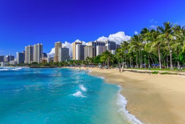 20 Pantai Keluarga Menakjubkan Yang Harus Anda Kunjungi Musim Panas Ini 