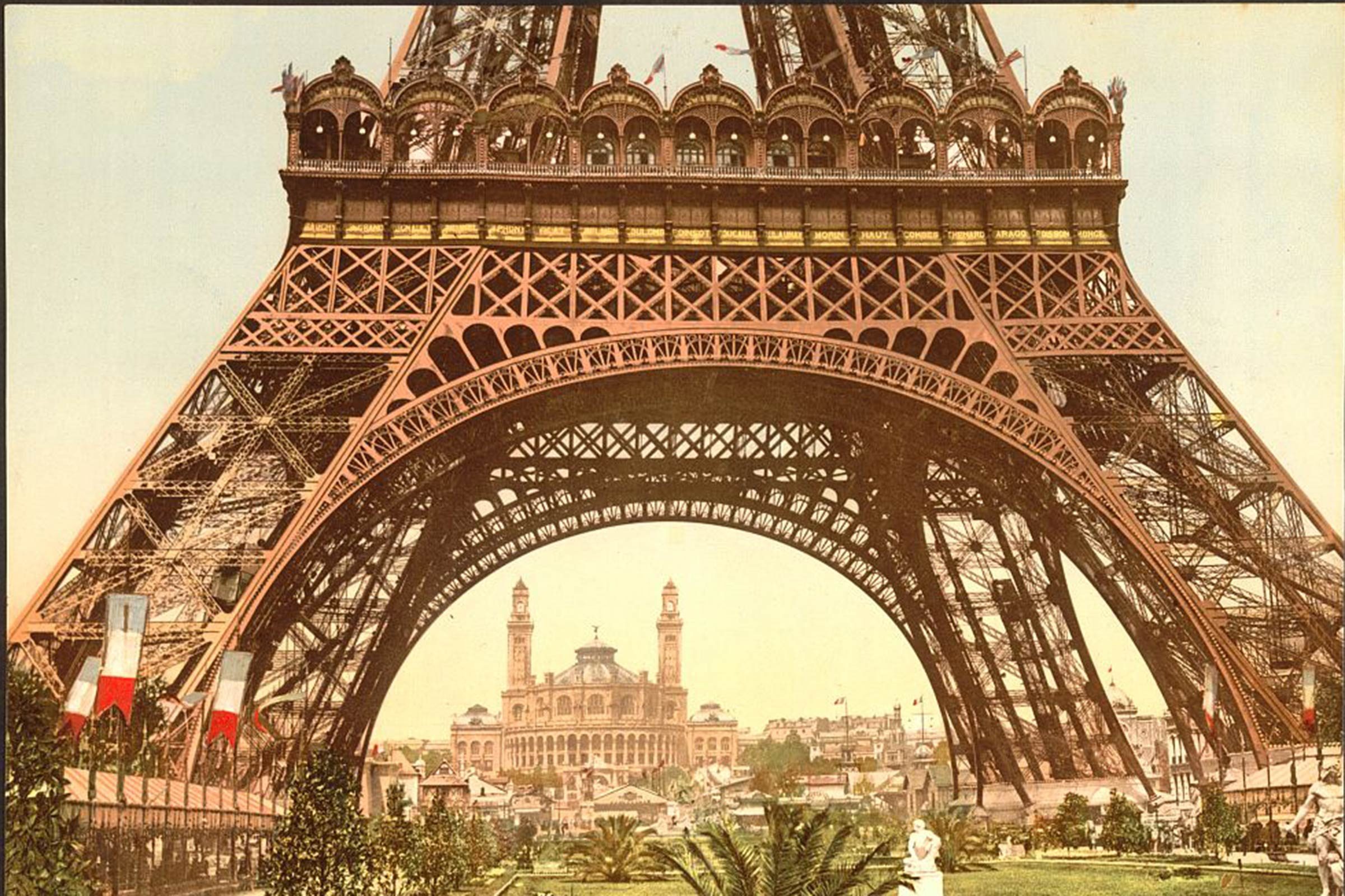 19 faits époustouflants sur la tour Eiffel que vous n avez jamais entendus auparavant 