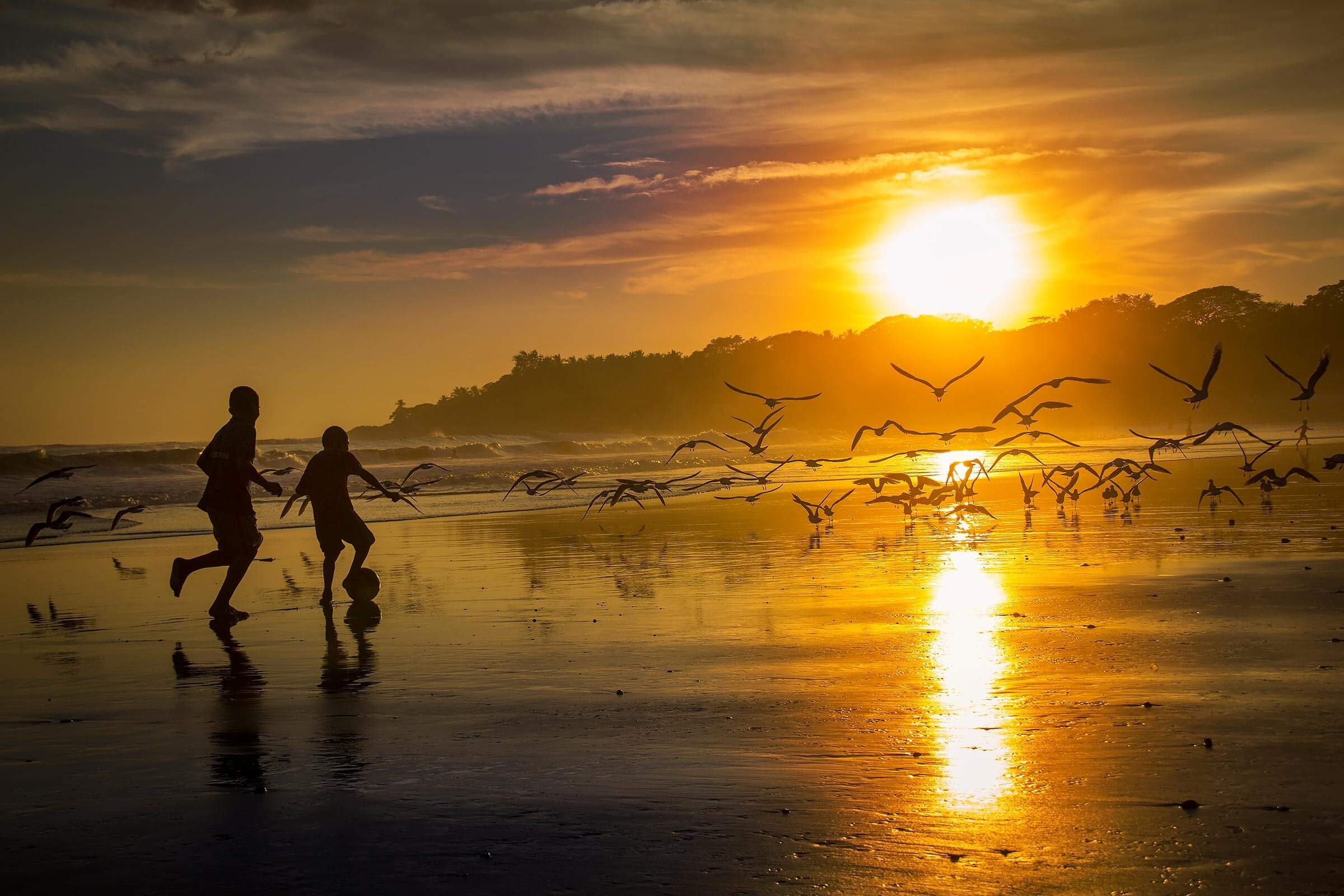 11 Pantai Menakjubkan untuk Dimasukkan ke Bucket List Anda secepatnya 