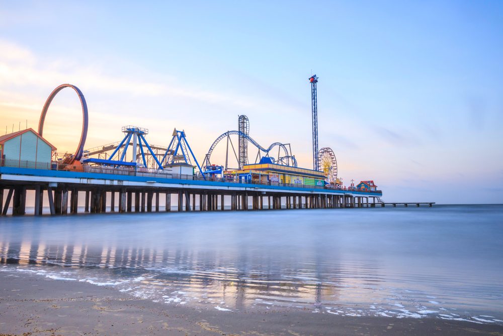 13 Kota Pantai yang Menawan dengan Harga Di Bawah $150 Semalam 