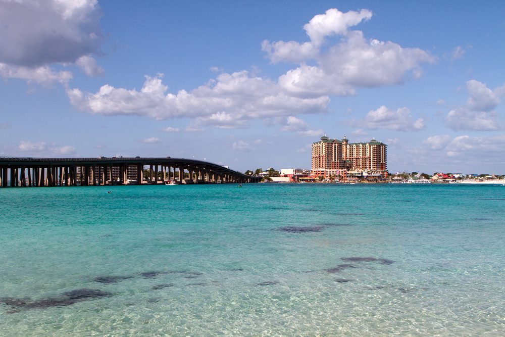 13 Kota Pantai yang Menawan dengan Harga Di Bawah $150 Semalam 