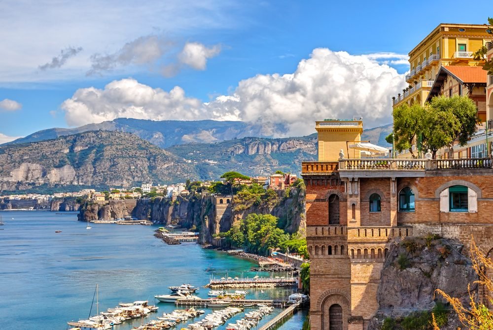 15 panorami mozzafiato che puoi ottenere solo su una crociera nel Mediterraneo 