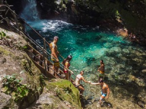 Visite a Cachoeira da Oropéndula 